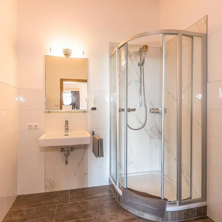 Berggasthof Christernreith Inn *